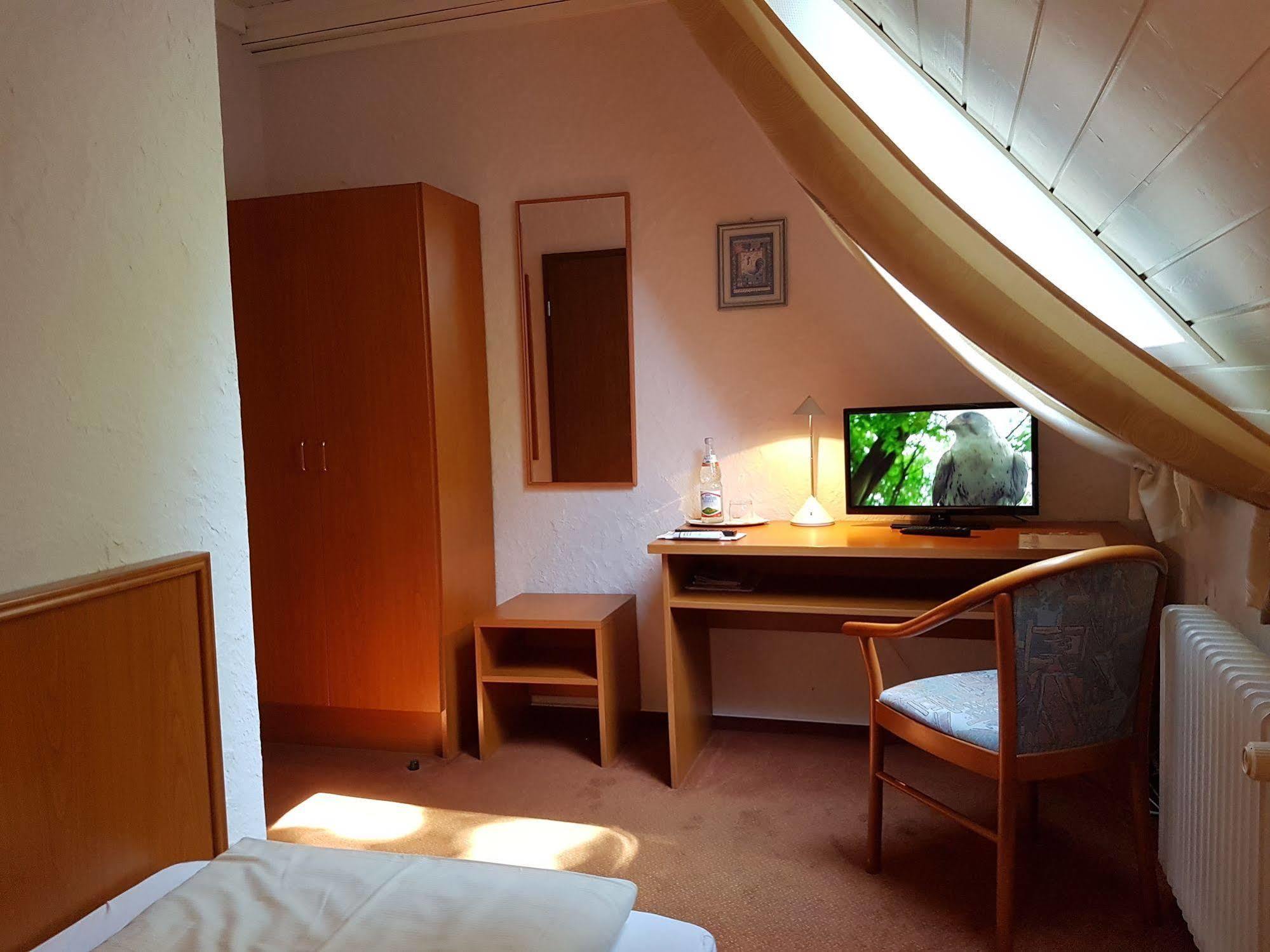 Hotel Restaurant Klostermuehle รอยท์ลิงเงน ภายนอก รูปภาพ